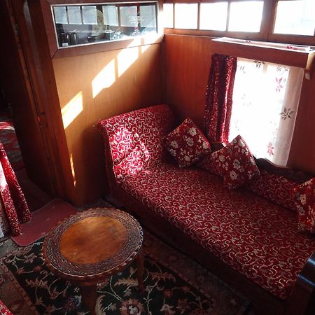מלון Srīnagar Houseboat Moon Of Kashmir חדר תמונה