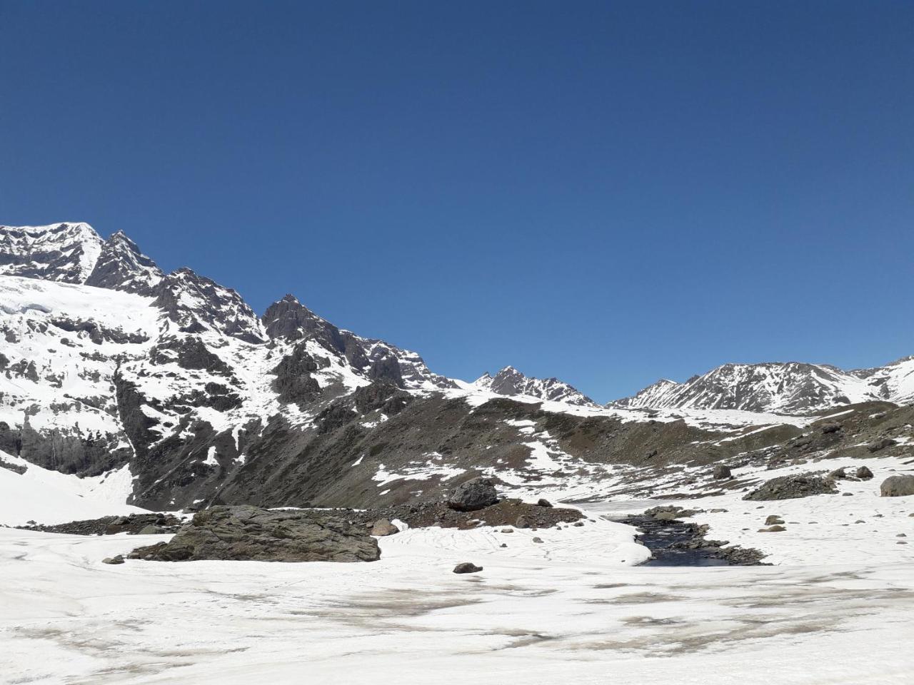 מלון Srīnagar Houseboat Moon Of Kashmir מראה חיצוני תמונה