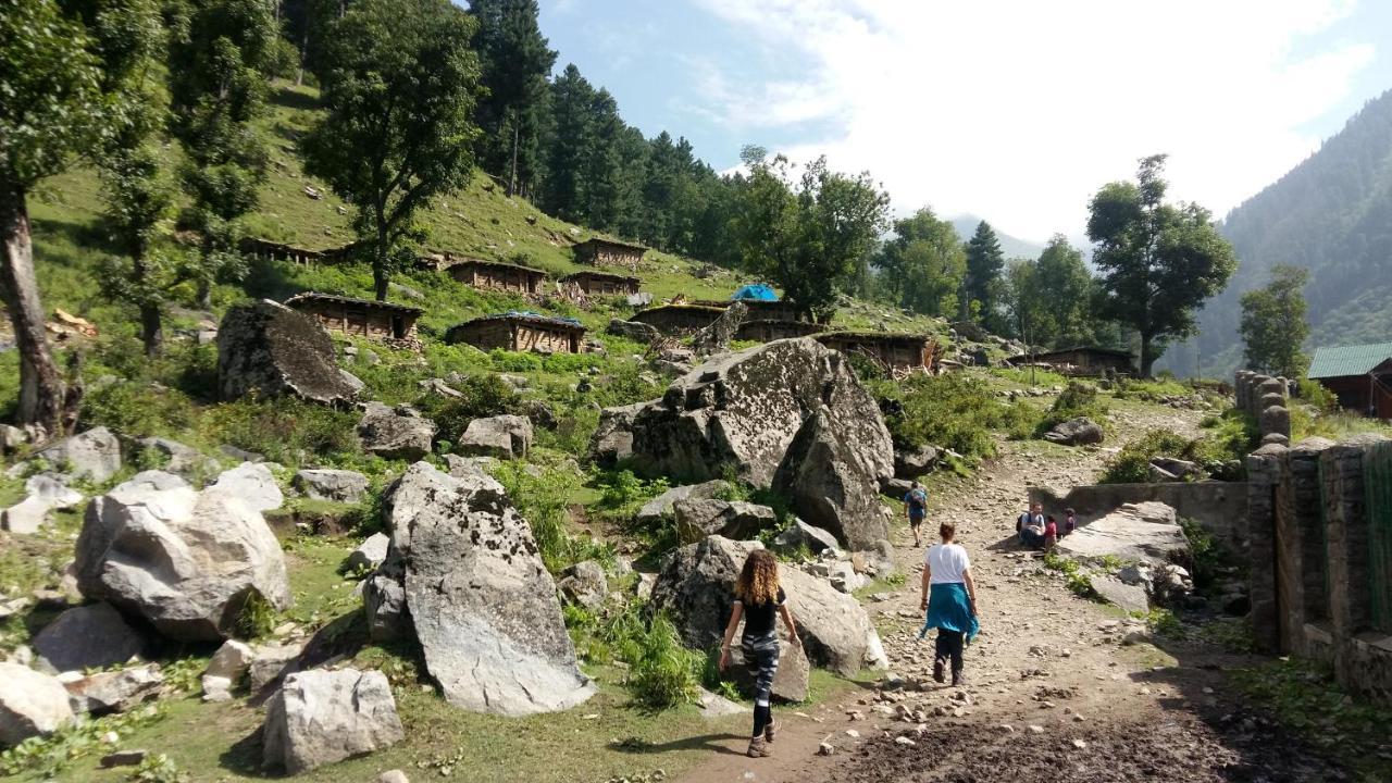 מלון Srīnagar Houseboat Moon Of Kashmir מראה חיצוני תמונה
